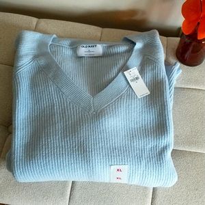 Women's Old Navy sky blue sweater